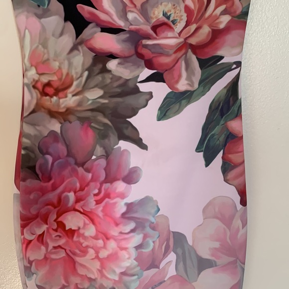 Stunning Ted Baker Off the Shoulder Dress - Picture 5 of 12